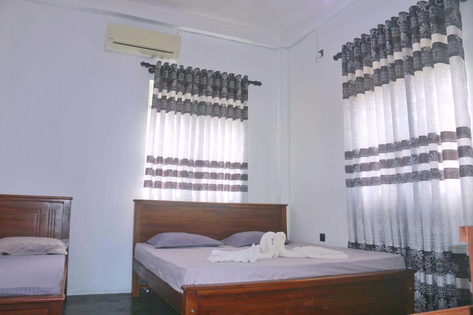 אהונגלה Dinuli Home Stay מראה חיצוני תמונה